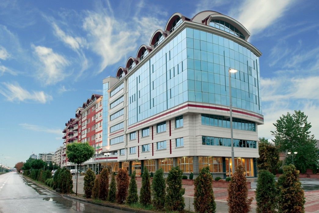 Tcc Grand Plaza Hotel Скопие Екстериор снимка